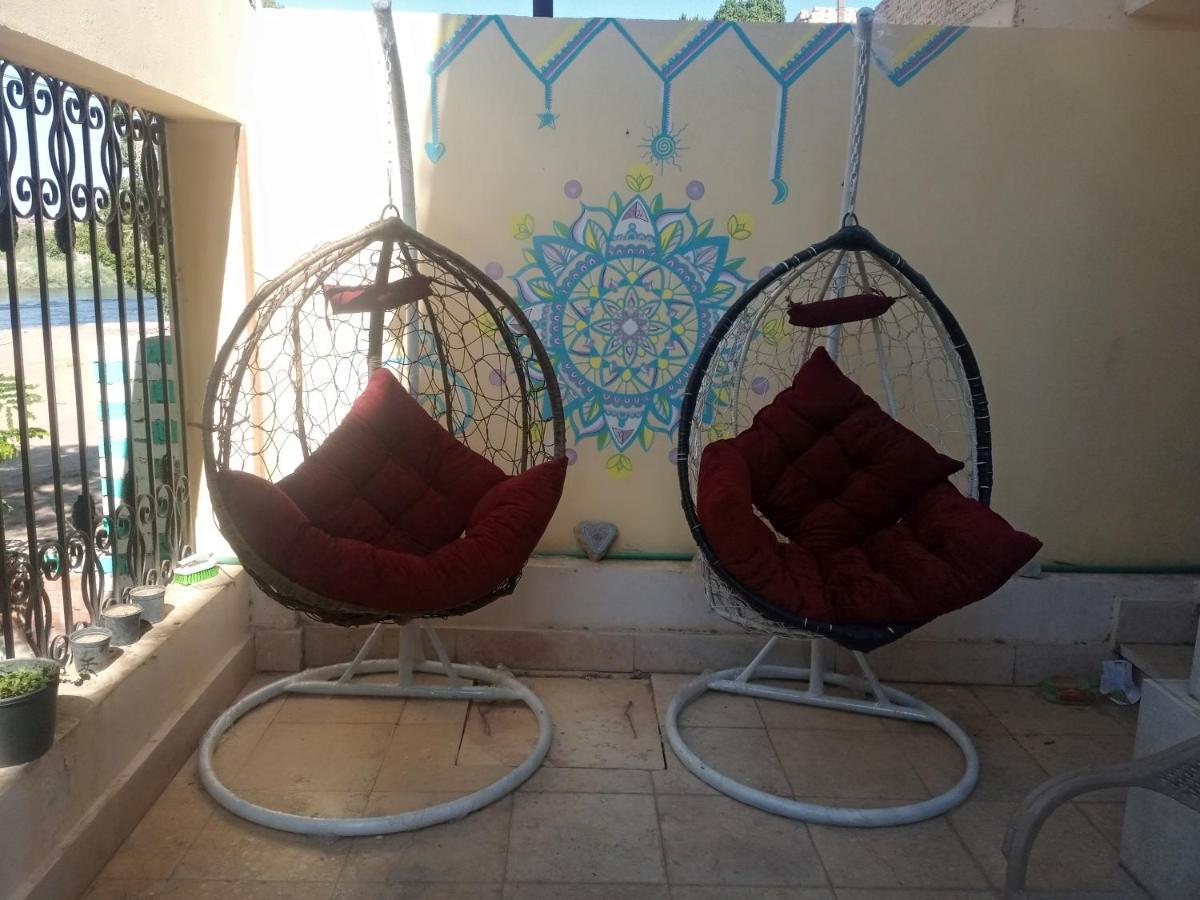 Go Inn Backpackers Aswan Exteriör bild