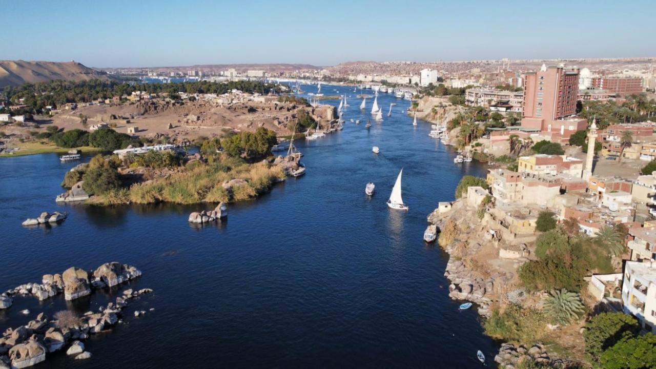 Go Inn Backpackers Aswan Exteriör bild
