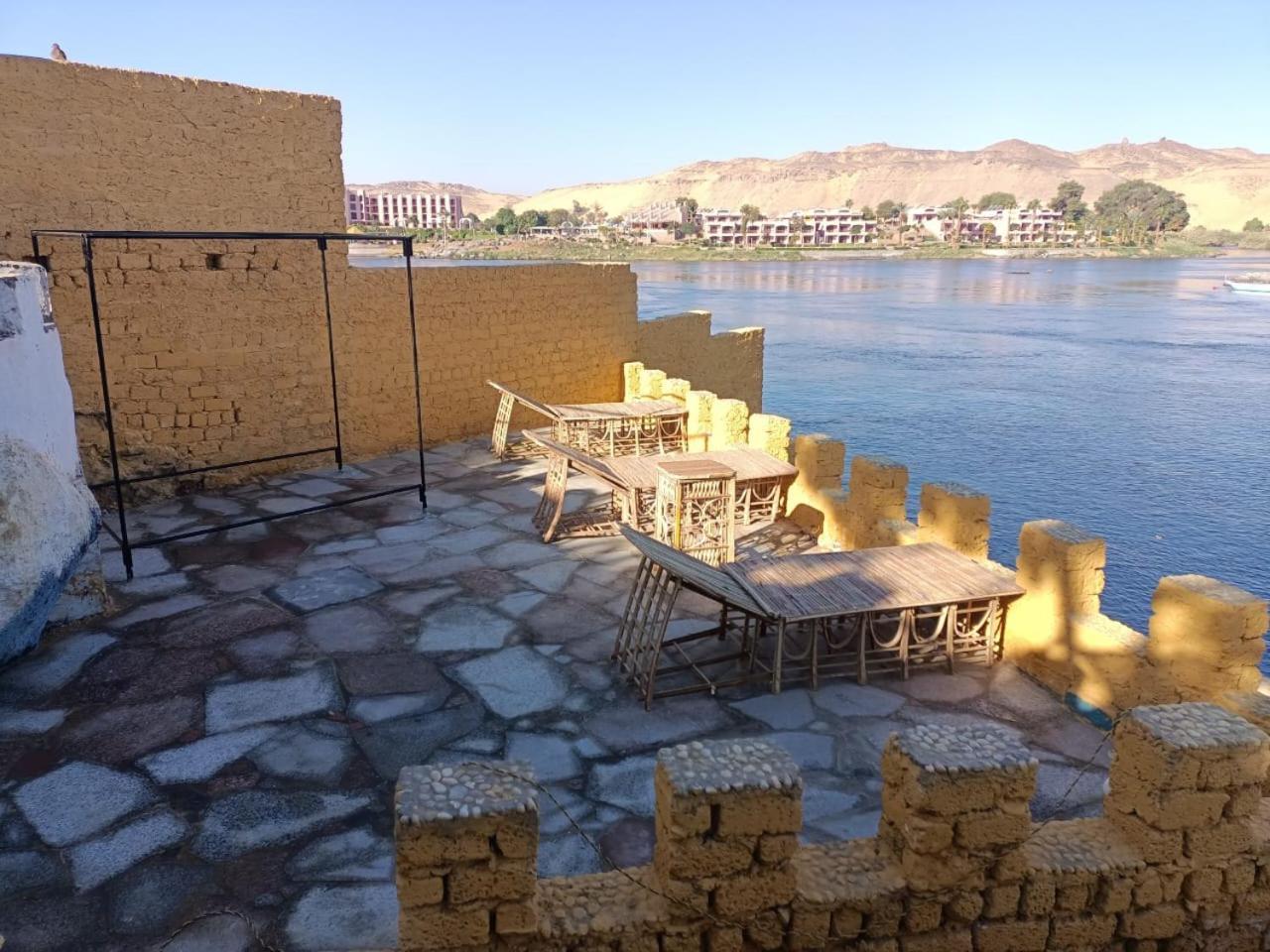 Go Inn Backpackers Aswan Exteriör bild